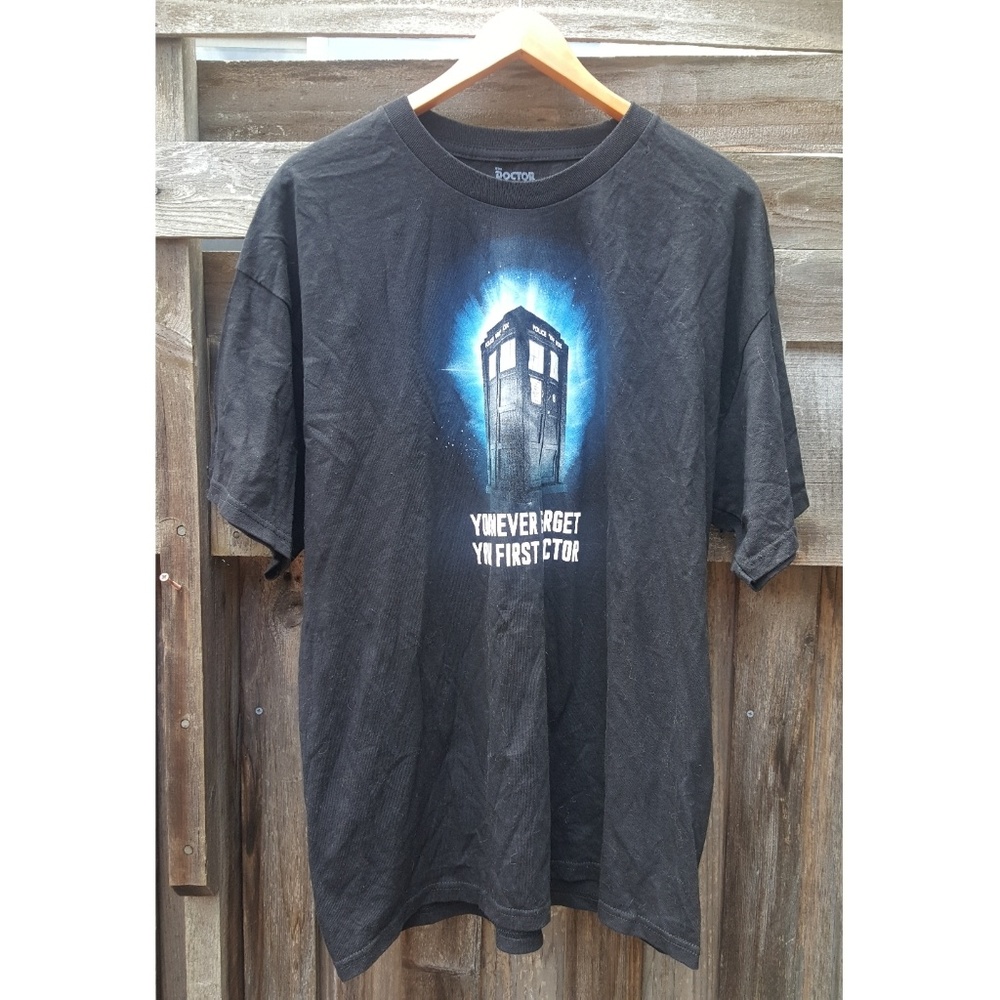 Price Drop - Doctor who shirt XL
